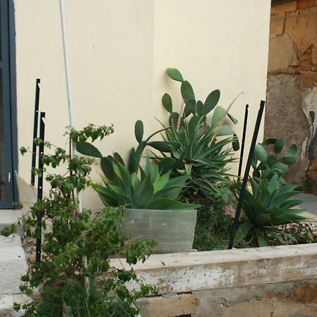 Casa Lerux Hotel Agrigento Buitenkant foto