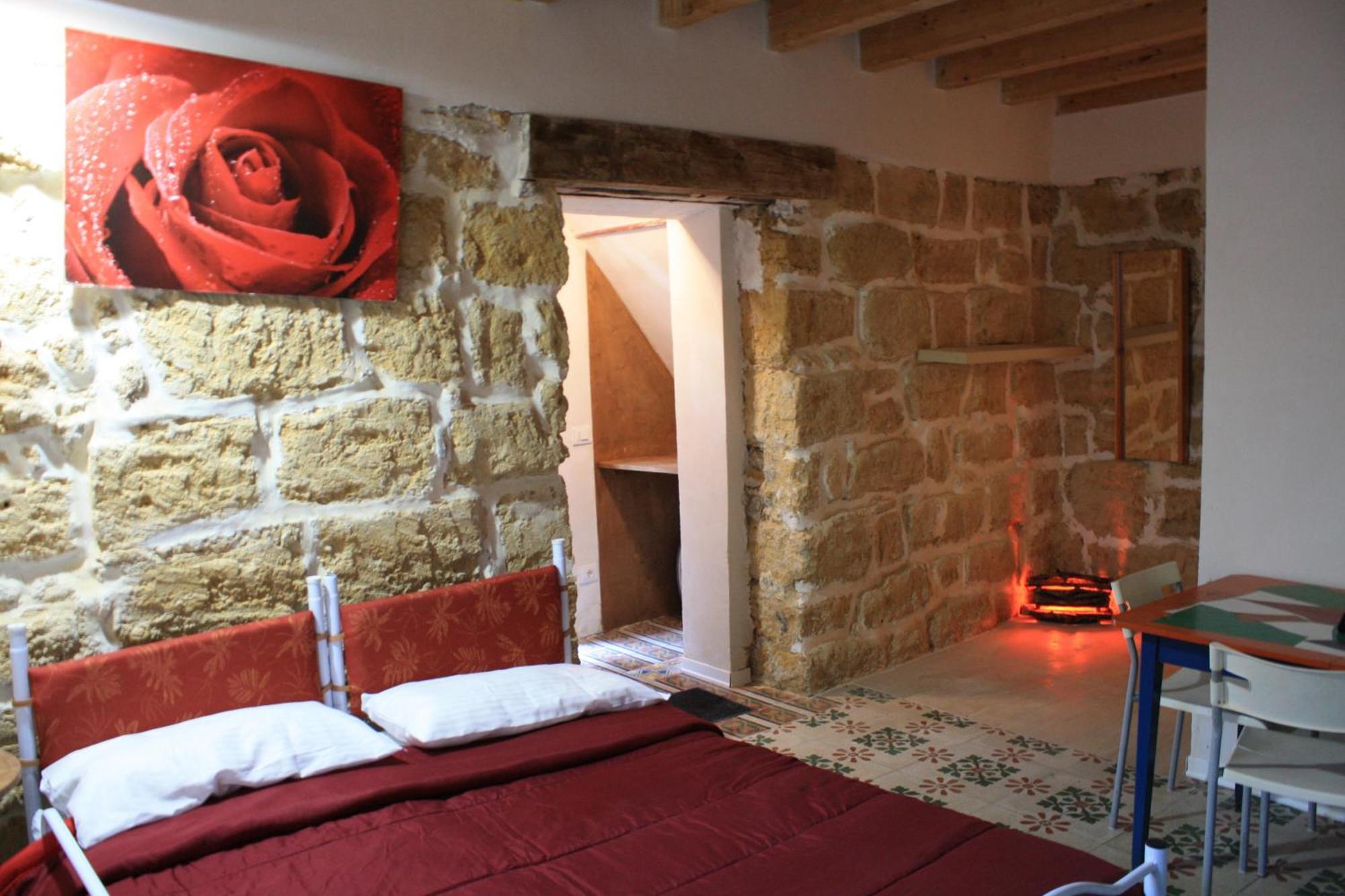Casa Lerux Hotel Agrigento Buitenkant foto